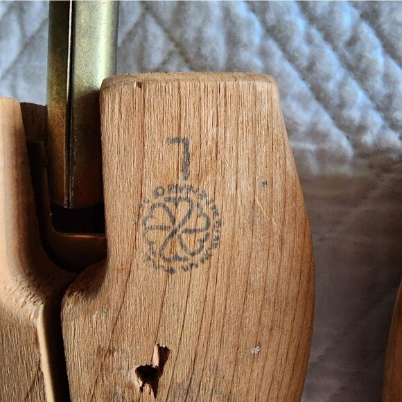 Nordstrom wood shoe tree - Picture 6 of 6